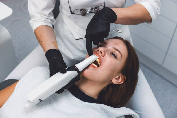 Best Emergency Dental Care for Broken or Chipped Teeth in West Allis, WI